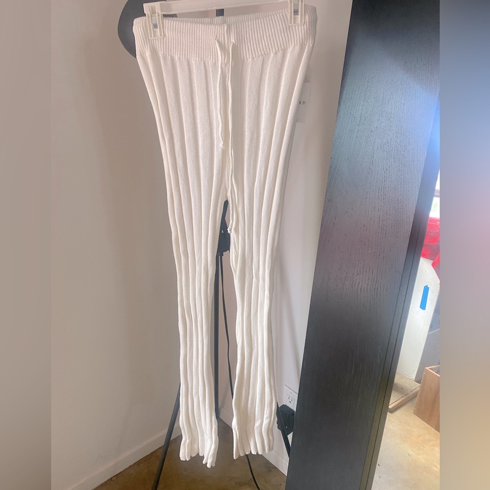 Ivory Sweater knit lounge pants.